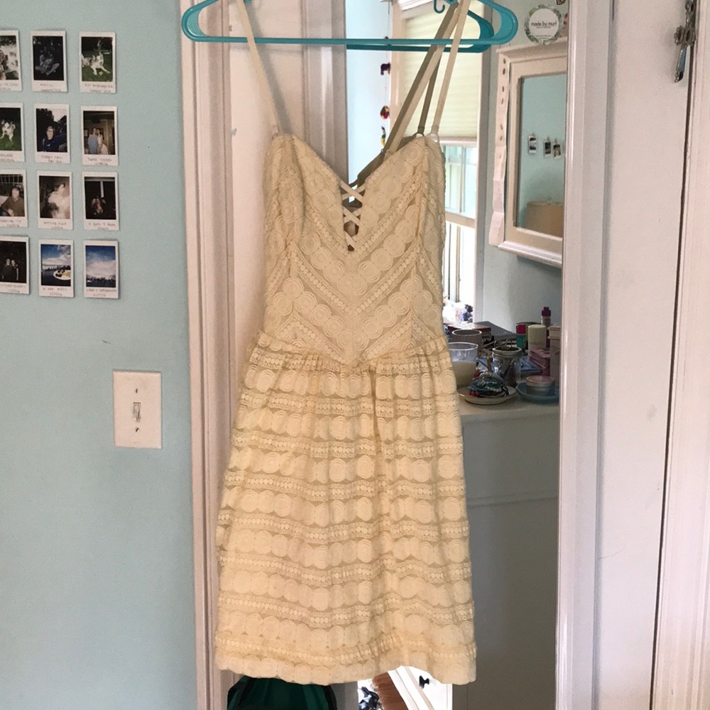 Guess off-white crochet dress